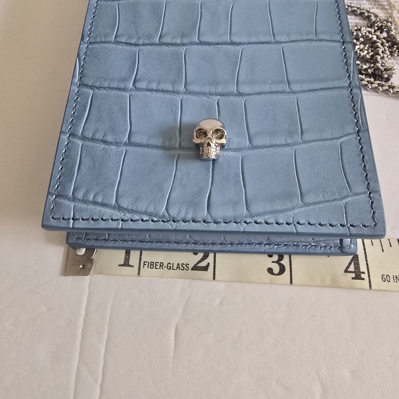 Alexander McQueen Skull Croc-Embossed Leather Phone-Case-On-Chain Blue - Picture 6 of 7
